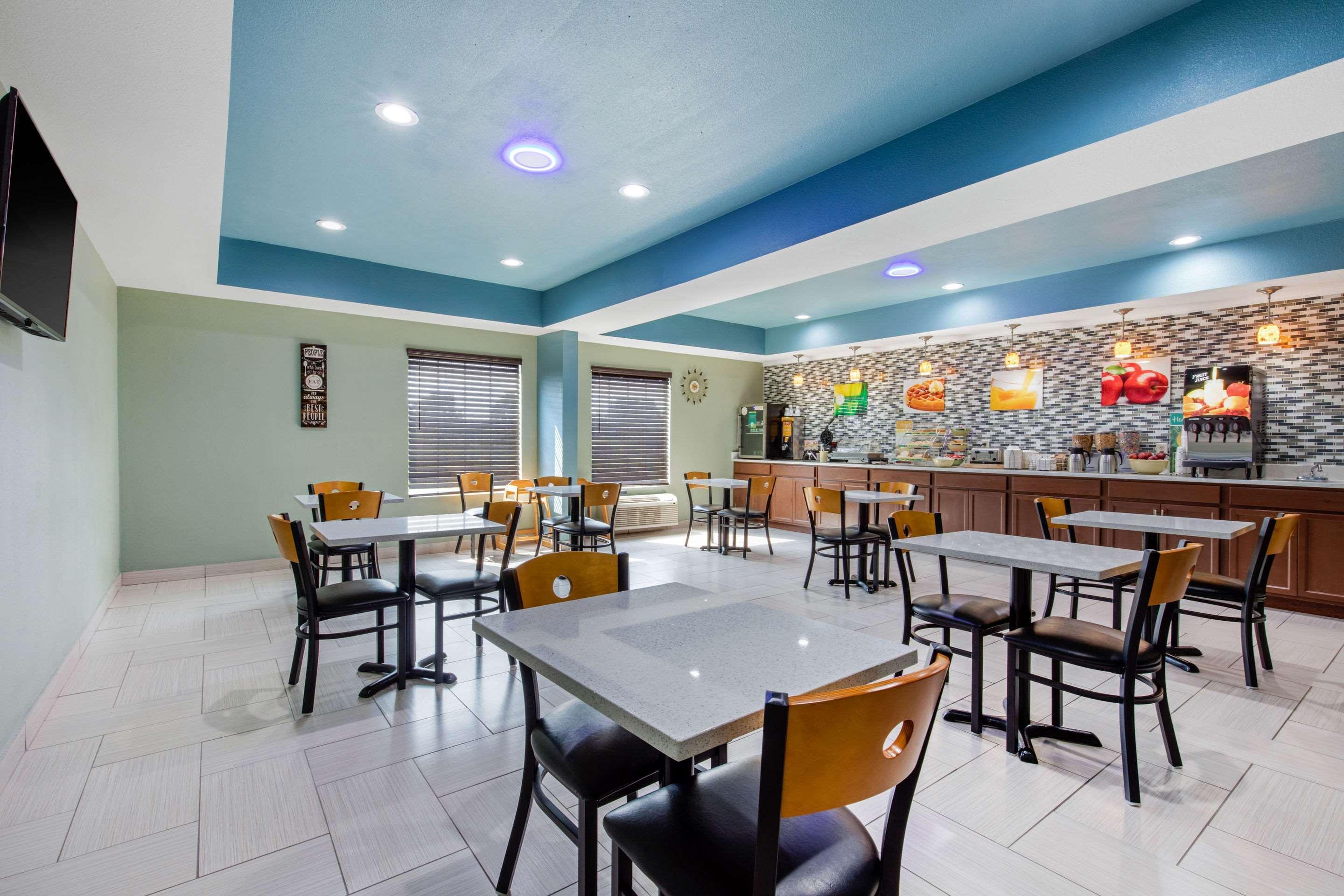 Quality Inn Cadiz Exterior foto